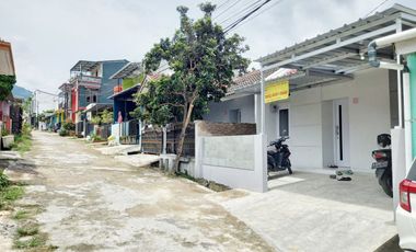 Rumah Dijual di Komplek Manglayang Regency Bandung
