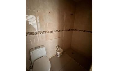 Alquilo Extraordinario Local ideal para clínicas, estéticas o spa