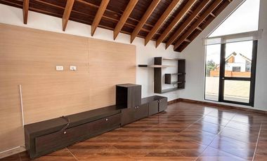 Casa Nuevo Milenio ID: 170626r