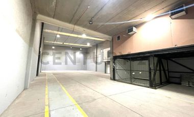 VENDO BODEGA Y ALMACENAJE A SOLO DOS CUADRAS DE OUTLET QUILICURA