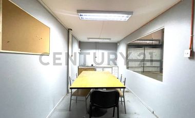 VENDO BODEGA Y ALMACENAJE A SOLO DOS CUADRAS DE OUTLET QUILICURA
