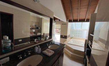 Venta de Casa en Bucaramanga - Lagos del Cacique. Cod V6236