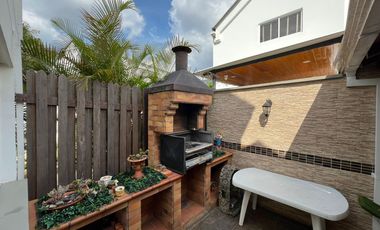 Venta de Casa en Bucaramanga - Lagos del Cacique. Cod V6236