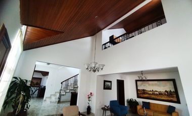 Venta de Casa en Bucaramanga - Lagos del Cacique. Cod V6236