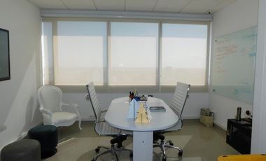 oficina en arriendo/venta en el poblado. Cod A91153