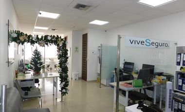 oficina en arriendo/venta en el poblado. Cod A91153