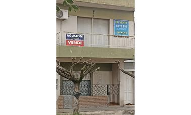 LLERENA 920  entre Hertz y Bedoya