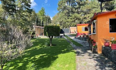 Venta casa jardín con bosque - V270