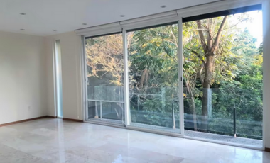 Hermoso departamento inmerso en la naturaleza