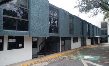 VENTA Amplia bodega con Oficinas
