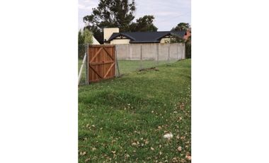VENTA DE DOS LOTES EN BARRIO ALFAR OPORTUNIDAD