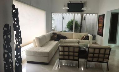 casa en venta en riomar. Cod V8369