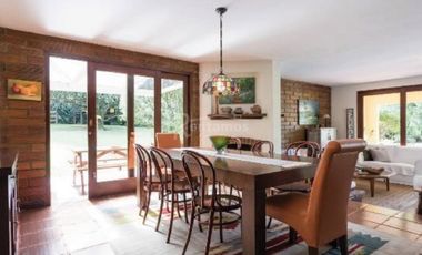 casa en venta en loma de san josé. Cod V776096