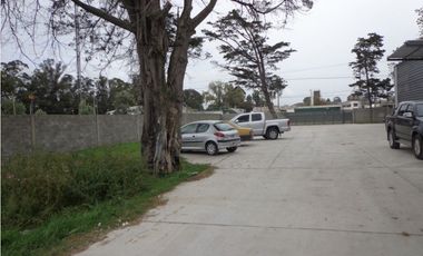 Moderno galpón, ex fábrica de reciclado plasticos. Apto varios emprendimientos.