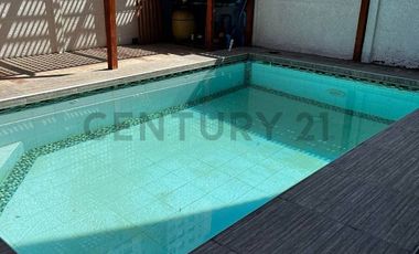 Se vende hermosa casa, excelente ubicación, sector Llacolen buena conectividad