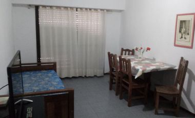 MUY BUEN DEPARTAMENTO: A SOLO 30 mts DEL MAR