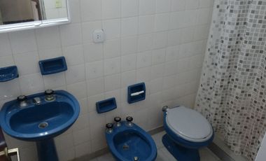 MUY BUEN DEPARTAMENTO: A SOLO 30 mts DEL MAR