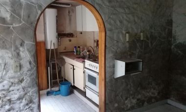 PH DE 2 AMBIENTES CON PATIO