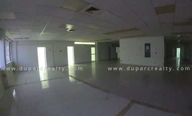 Bodega con Oficinas y Patio en Venta PUERTO INDUSTRIAL, CD. Del Carmen