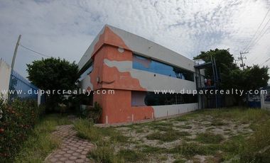 Bodega con Oficinas y Patio en Venta PUERTO INDUSTRIAL, CD. Del Carmen