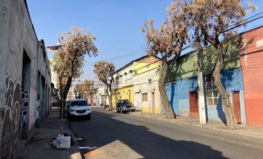 Sitio en Arriendo en Arriendo terreno a 2 cuadras Ricardo Cumming, 814 m2, Santiago