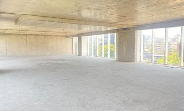 Estupenda Oficina en Vitacura (UF 0,35  / Xm2)