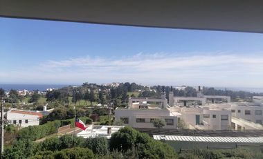 Increible vista y patio en Marbella