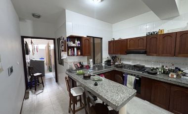 apartamento en venta en santa teresita. Cod V11842