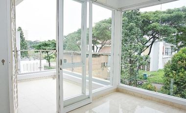DIJUAL/DISEWA RUMAH VASSA LAKE LIPPO CIKARANG FULL NEW SET GORDYN & VITRAGE