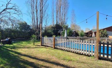 Hermosa parcela con 2 casas y piscina