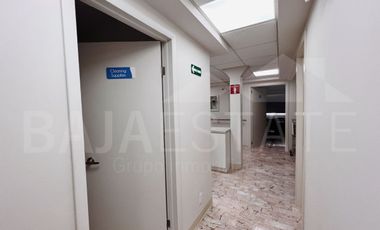 HOSPITAL EN VENTA EN BLVD CUCAPAH TIJUANA