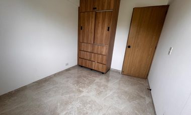 apartamento en arriendo/venta en vereda la esperanza. Cod A213176