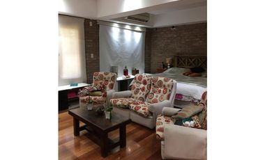 IMPORTANTE E IMPECABLE CHALET EN VENTA ITUZAINGO NORTE  AMPLIO PARQUE