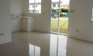 End unit,House and Lot w/ Balcony and Tiles in Cavite