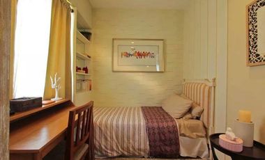 End unit,House and Lot w/ Balcony and Tiles in Cavite