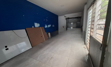 parqueadero en arriendo en lleras restrepo. Cod A5784