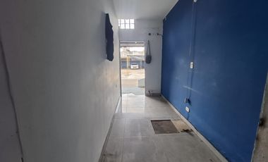 parqueadero en arriendo en lleras restrepo. Cod A5784