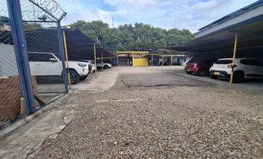 parqueadero en arriendo en lleras restrepo. Cod A5784