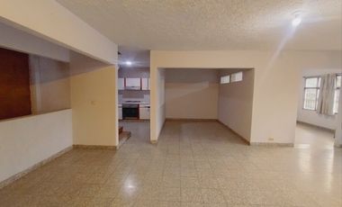 casa en venta en chapinero. Cod V1023149