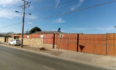 Casa en Venta en Casa en venta en Avenida Los Carrera.