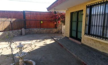 Casa en Venta en Casa en venta en Avenida Los Carrera.