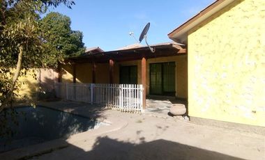 Casa en Venta en Casa en venta en Avenida Los Carrera.