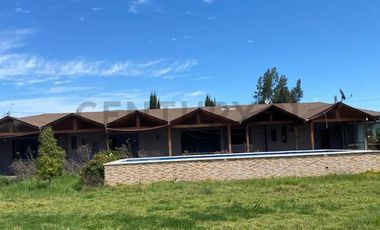 OPORTUNIDAD SE ACEPTAN OFERTAS SE VENDE CASA EN MELIPILLA PARA REMODELAR