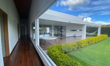 casa en arriendo en llano grande. Cod A776863