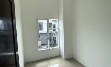 Jual Villa Pacet Mojokerto Dekat Pemandian Air Panas Padusan