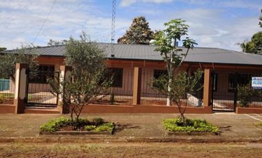 GUIDEK-STASIUK PROPIEDADES  VENDE EXCELENTE PROPIEDAD 800M2 SOBRE AV LAS AMERICA Y NICACIA SEGURA