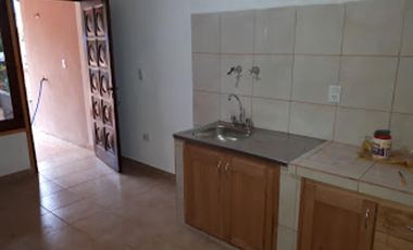 GUIDEK-STASIUK PROPIEDADES  VENDE EXCELENTE PROPIEDAD 800M2 SOBRE AV LAS AMERICA Y NICACIA SEGURA