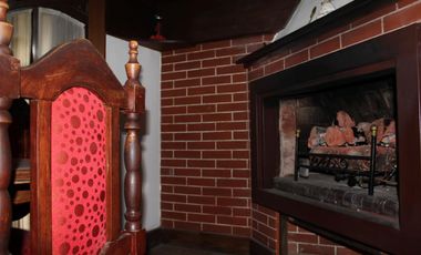 Chalet de 7 o más AMBIENTES ubicada a metros del centro de Corimayo.