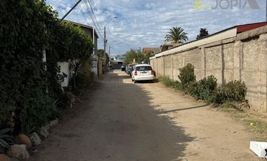 Casa en arriendo de 2 dorm. en Villa Alemana