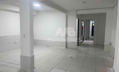 local en arriendo en barrio trinidad. Cod A61336